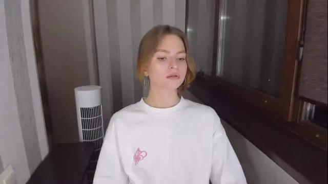 Image 10 of mollydangerous Stream on Chaturbate on 13 days ago
