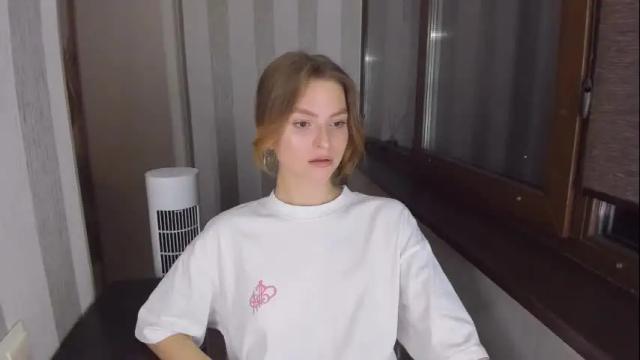 Image 11 of mollydangerous Stream on Chaturbate on 13 days ago