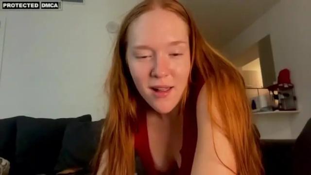 Image 7 of mollyelizabethhh Stream on Chaturbate on 21 months ago