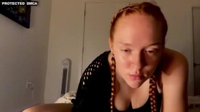 Image 3 of mollyelizabethhh Stream on Chaturbate on 20 months ago
