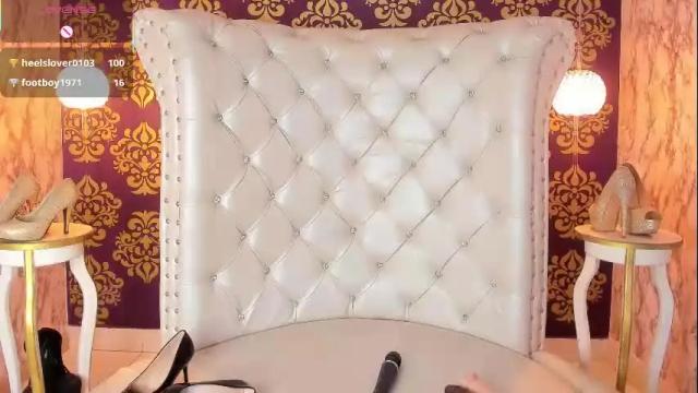 Image 10 of mollyevanss1 Stream on Chaturbate on 1 month ago