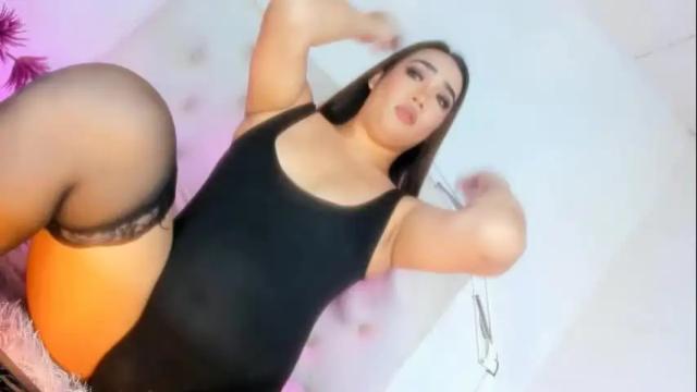 Image 4 of mollygrayxx Stream on Chaturbate on 16 days ago