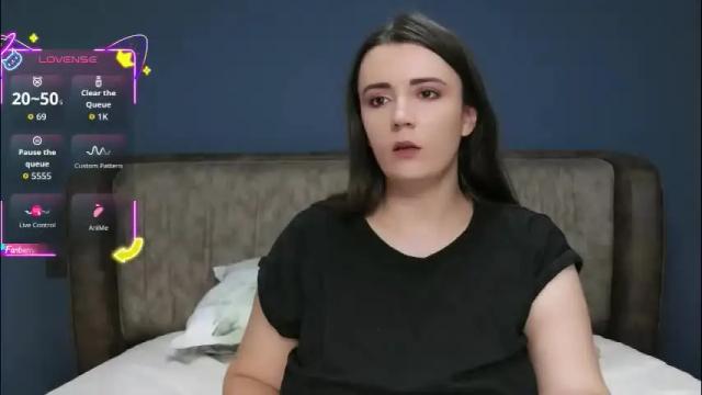 Image 4 of mollygreens Stream on Chaturbate on 1 month ago