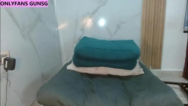 Thumbnail 2, mollyguns's Stream at Chaturbate, 1 month ago