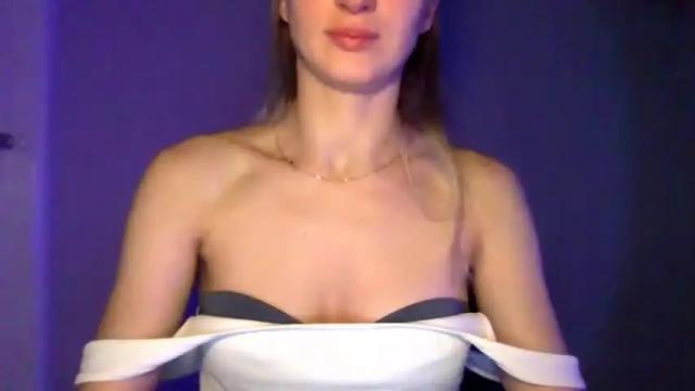 Image 6 of mollyhartxx Stream on Chaturbate on 14 months ago