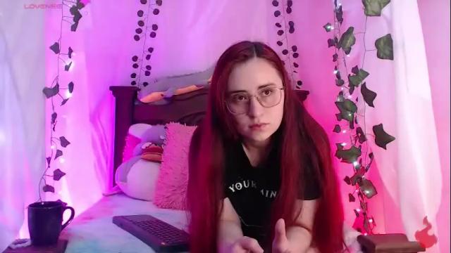 Image 10 of mollylewis18 Stream on Chaturbate on 1 month ago