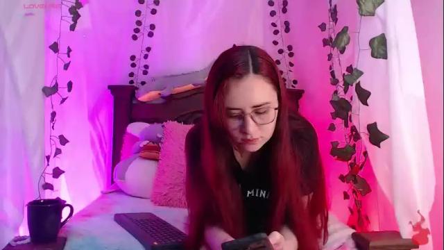 Image 12 of mollylewis18 Stream on Chaturbate on 1 month ago