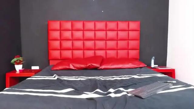 Image 6 of mollylove_gh Stream on Chaturbate on 18 months ago