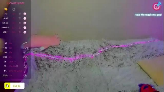 Image 10 of mollymelison Stream on Chaturbate on 25 months ago