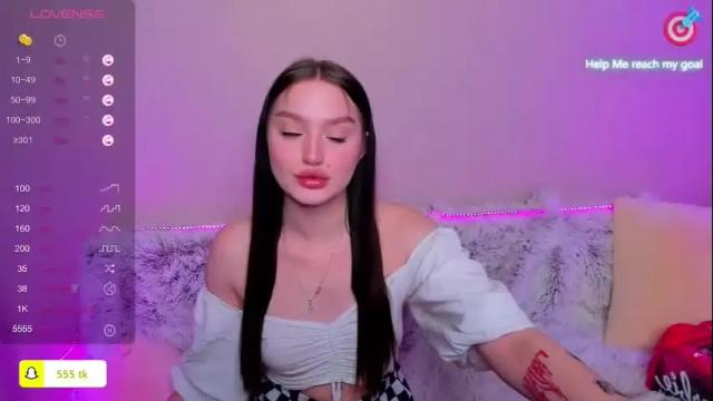 Image 12 of mollymelison Stream on Chaturbate on 17 months ago