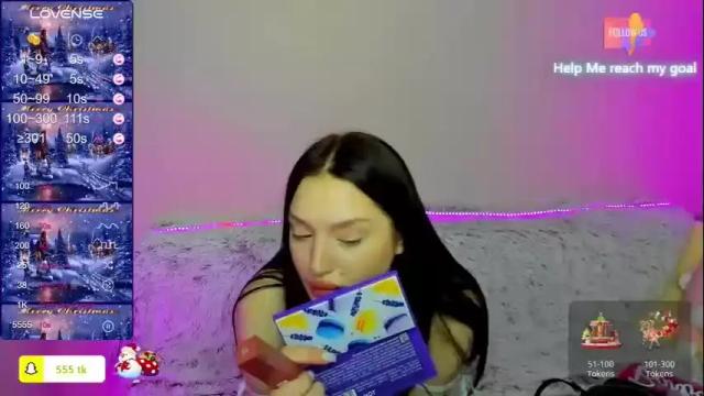 Image 10 of mollymelison Stream on Chaturbate on 16 months ago