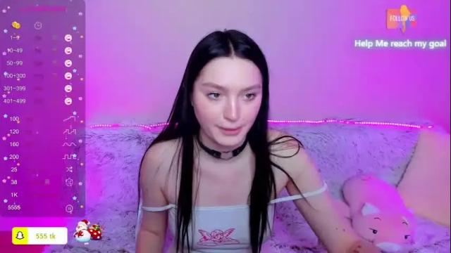 Image 11 of mollymelison Stream on Chaturbate on 16 months ago