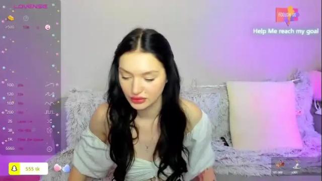 Image 10 of mollymelison Stream on Chaturbate on 15 months ago