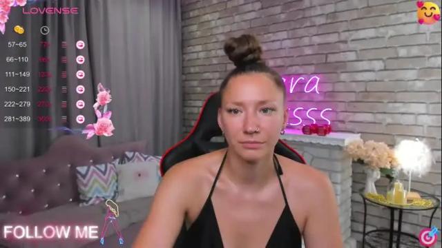 Image 4 of mollynay Stream on Chaturbate on 1 month ago