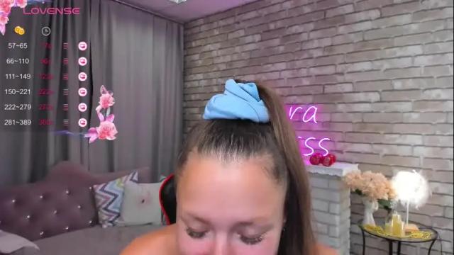 Image 4 of mollynay Stream on Chaturbate on 1 month ago