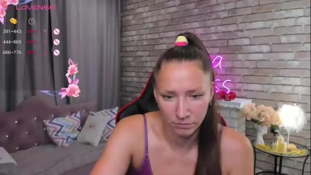 Image 4 of mollynay Stream on Chaturbate on 1 month ago