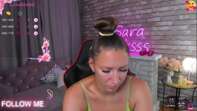 Image 11 of mollynay Stream on Chaturbate on 17 days ago