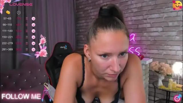 Thumbnail 1, mollynay's Stream at Chaturbate, 2 months ago