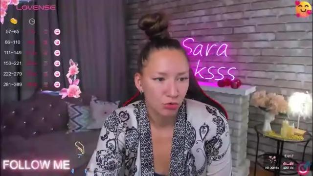 Image 3 of mollynay Stream on Chaturbate on 2 months ago