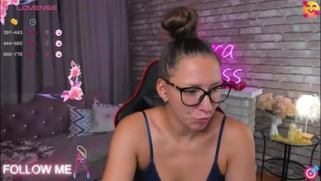 Thumbnail 3, mollynay's Stream at Chaturbate, 2 months ago