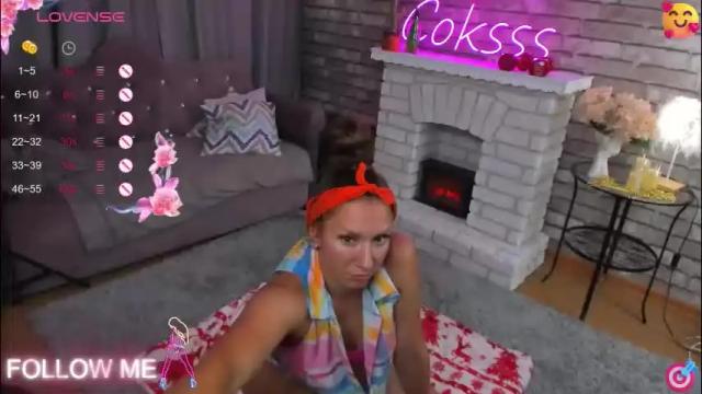 Image 12 of mollynay Stream on Chaturbate on 2 months ago