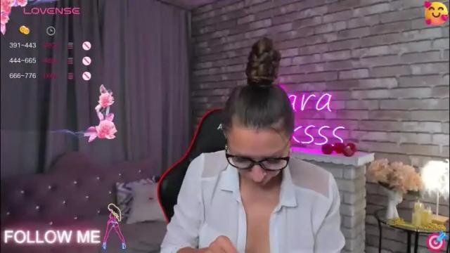 Image 6 of mollynay Stream on Chaturbate on 2 months ago