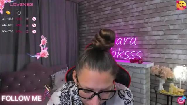 Image 12 of mollynay Stream on Chaturbate on 1 month ago