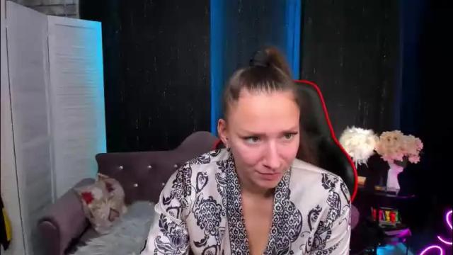 Image 3 of mollynay Stream on Chaturbate on 1 month ago