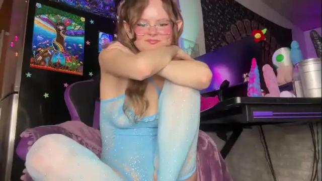 Image 12 of mollypopontop69 Stream on Chaturbate on 13 months ago
