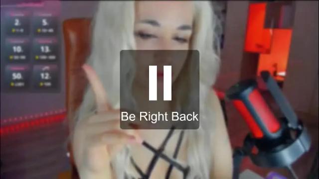 Image 10 of mollyposh Stream on Chaturbate on 1 month ago