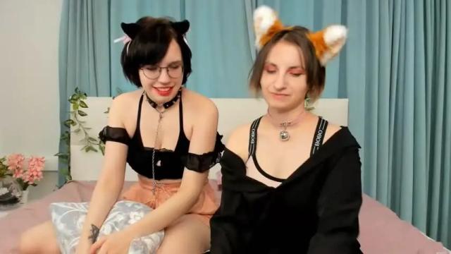 Image 12 of mollypurpls Stream on Chaturbate on 19 months ago