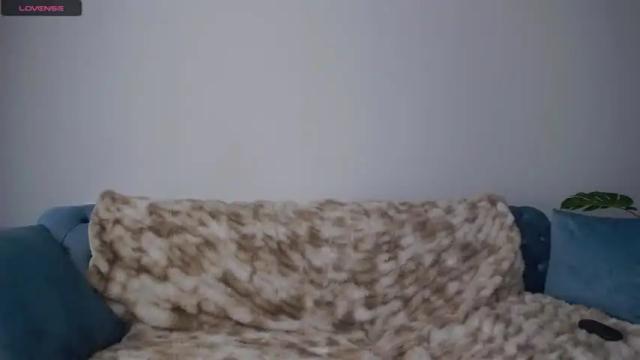 Image 12 of mollysarah Stream on Chaturbate on 15 months ago
