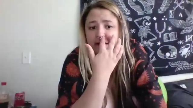 Image 3 of mollysomething Stream on Chaturbate on 19 months ago