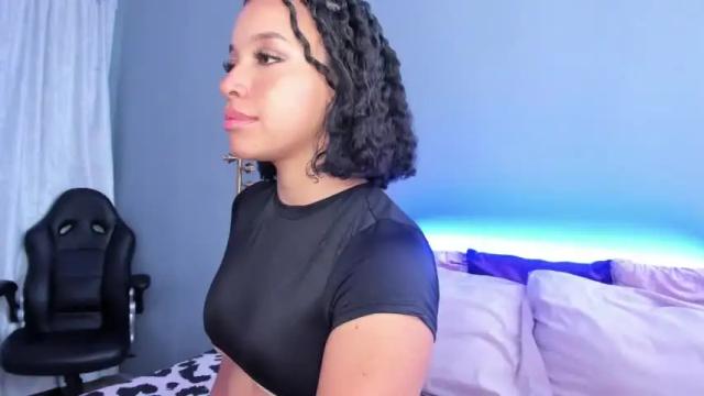 Thumbnail 1, mollyybloom's Stream at Chaturbate, 13 months ago
