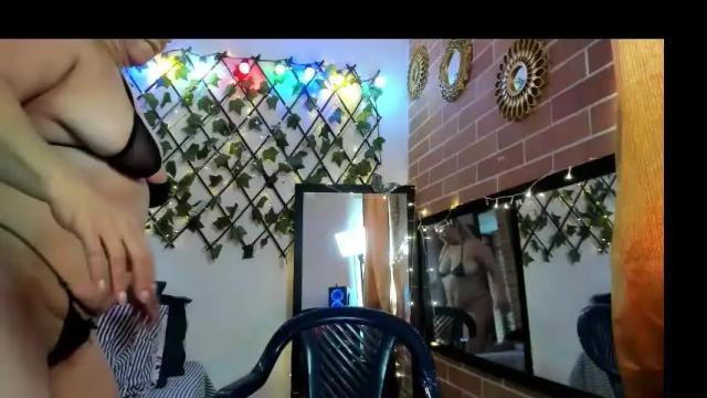 Image 8 of mommy_boobs_ Stream on Chaturbate on 5 months ago