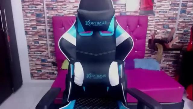Image 3 of mommybigtits1 Stream on Chaturbate on 20 months ago