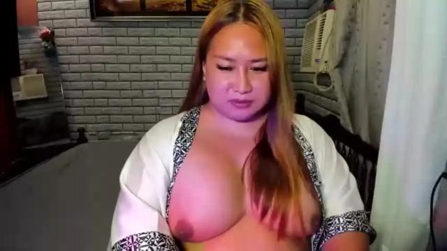 Image 11 of mommypoko Stream on Chaturbate on 14 months ago