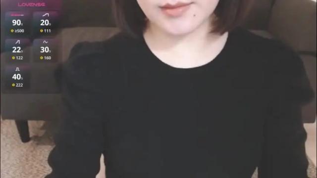 Image 3 of momo612238 Stream on Chaturbate on 1 month ago