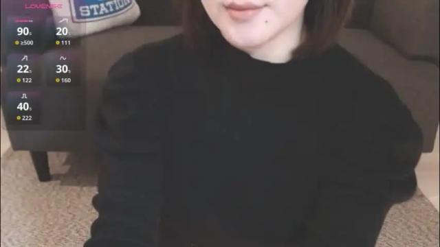 Image 10 of momo612238 Stream on Chaturbate on 16 days ago