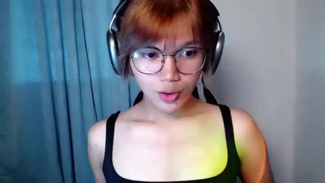 Image 3 of momoring_meow Stream on Chaturbate on 11 months ago