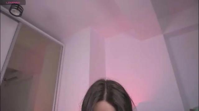 Image 12 of mona_lisss Stream on Chaturbate on 2 months ago