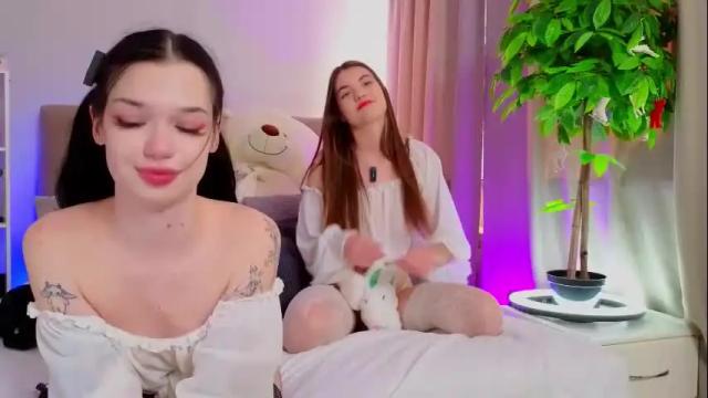 Thumbnail 3, mona_luna's Stream at Chaturbate, 7 months ago