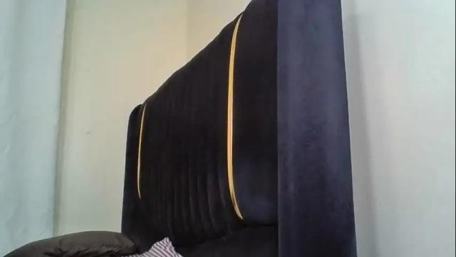 Image 12 of mona_luv Stream on Chaturbate on 1 month ago