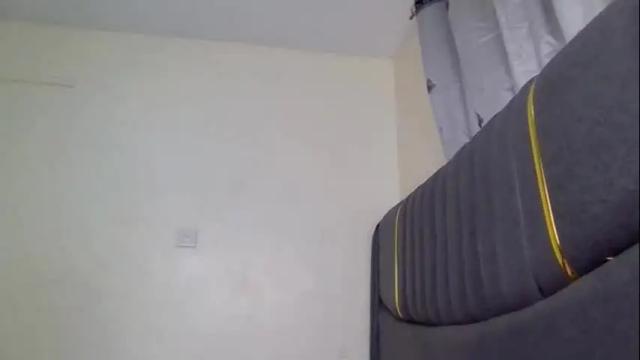 Image 7 of mona_luv Stream on Chaturbate on 7 days ago