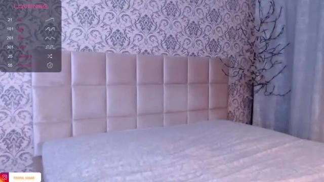 Image 8 of mona_saxxx Stream on Chaturbate on 16 months ago