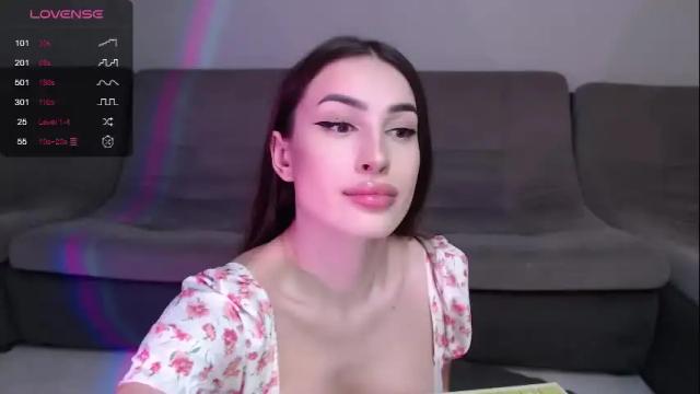 Image 2 of mona_saxxx Stream on Chaturbate on 3 months ago