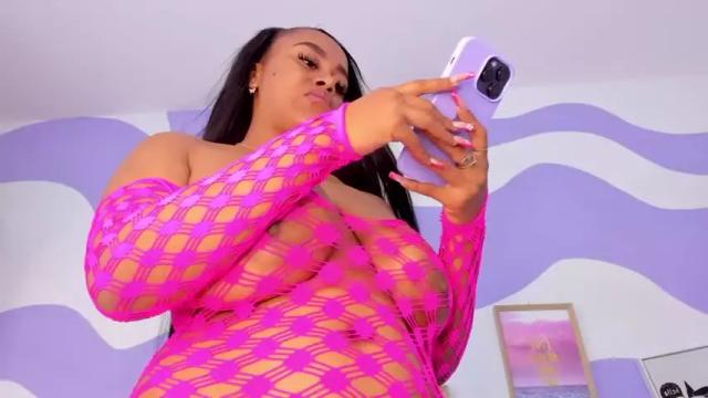 Thumbnail 3, monaaxxx_'s Stream at Chaturbate, 12 months ago