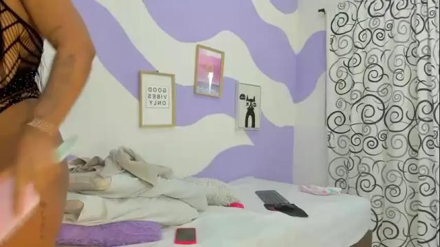 Image 2 of monaaxxx_ Stream on Chaturbate on 1 month ago