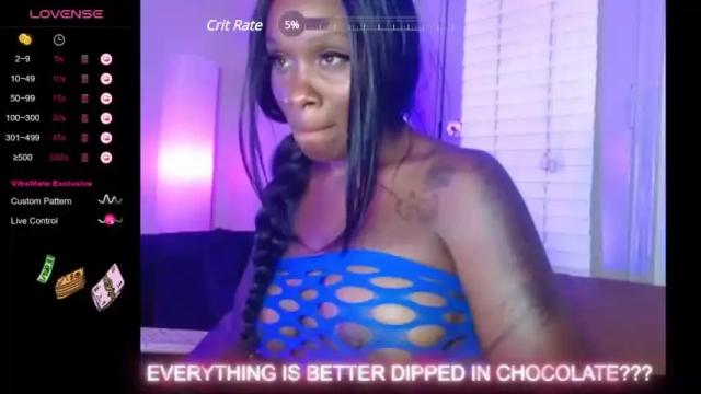Image 2 of monae_banks Stream on Chaturbate on 19 months ago