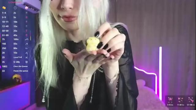 Image 2 of monahase Stream on Chaturbate on 3 months ago